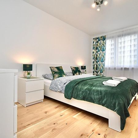 Rental Apartment Obrzezna Warsaw Luaran gambar